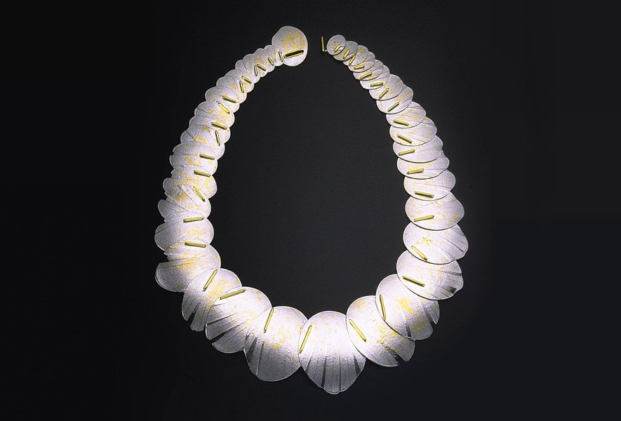 Necklace, 1986, by Jacqueline Mina. Platinum and 18ct gold
